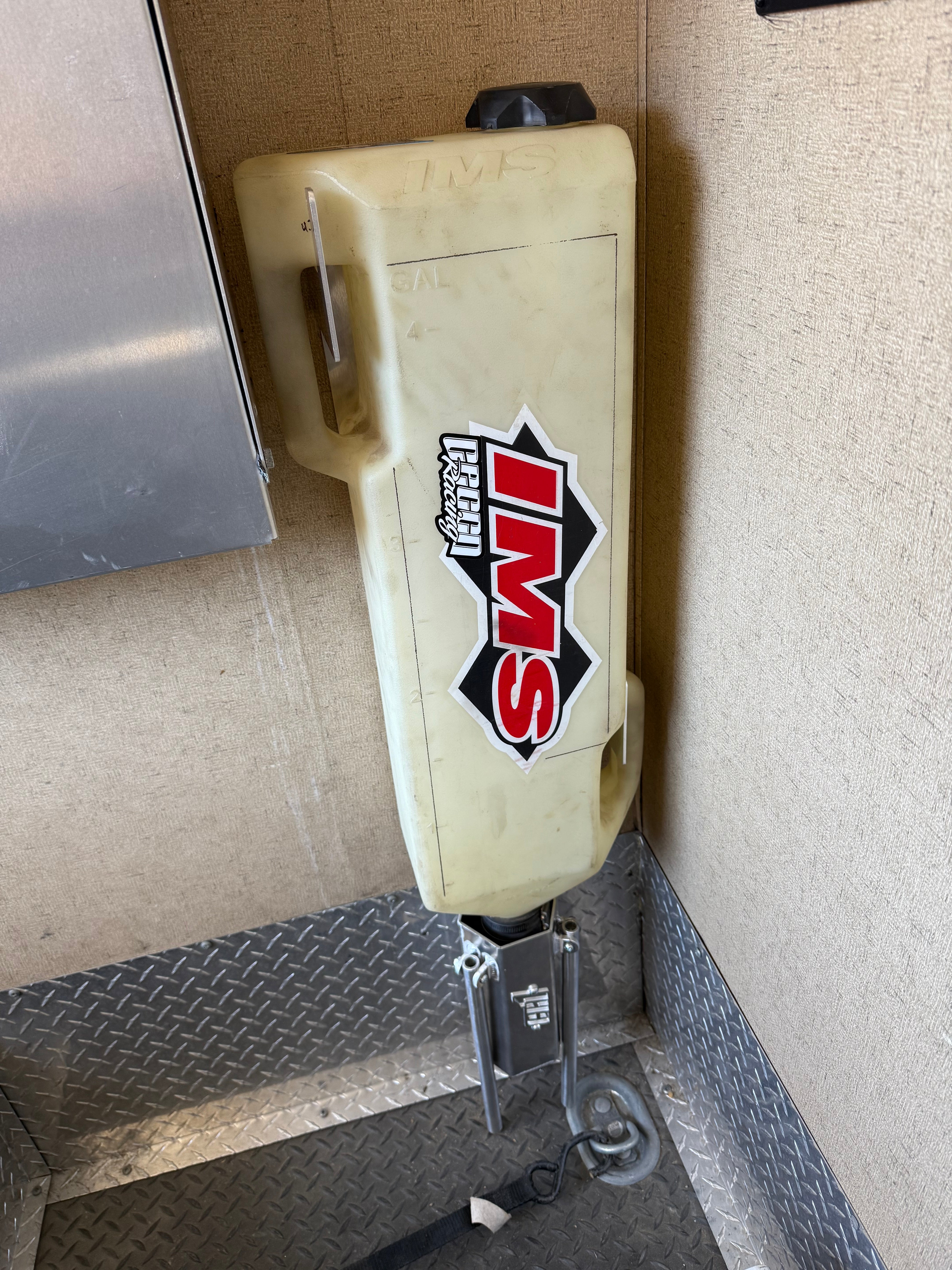 IMS DUMP CAN WALL MOUNT