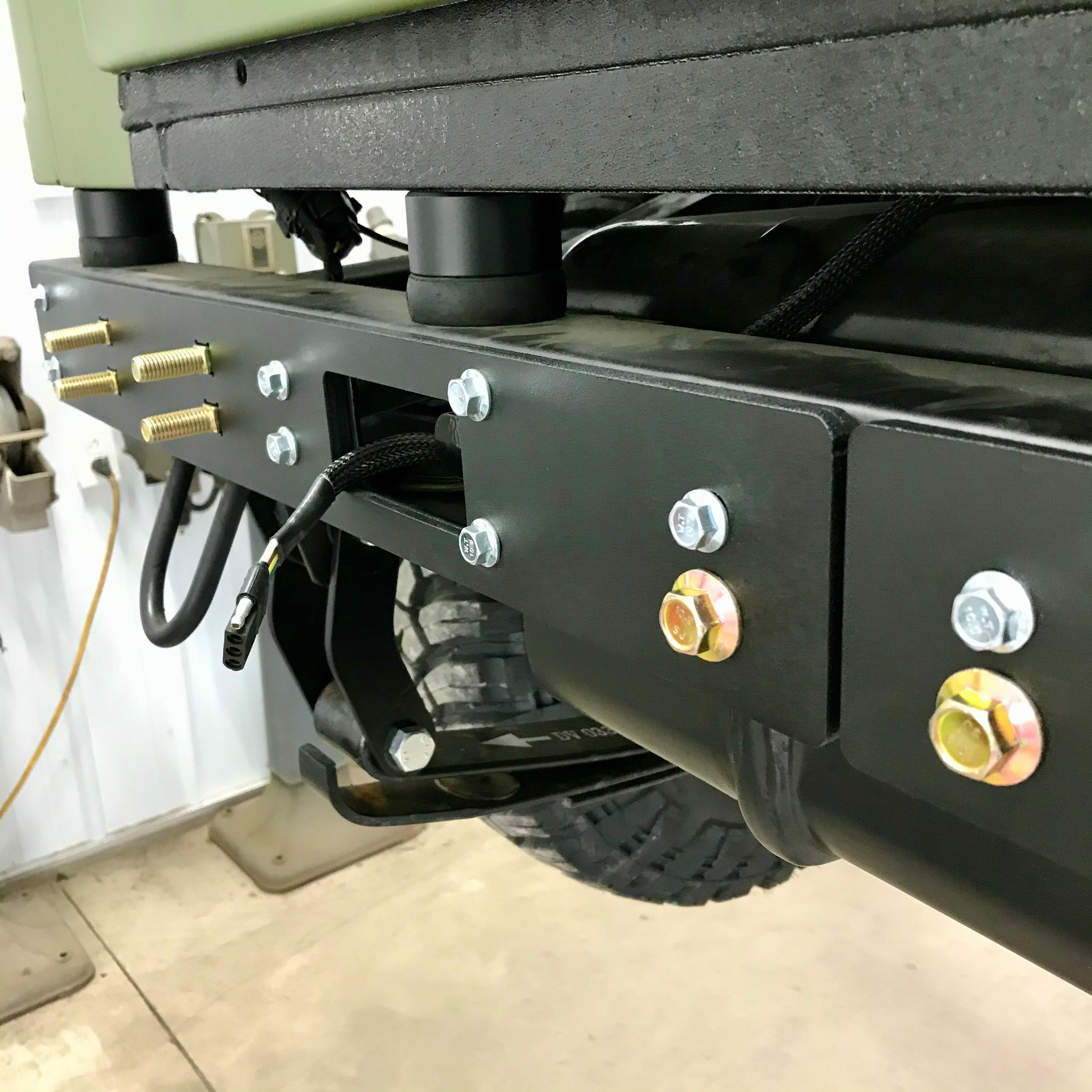 ROXOR AFTERMARKET REAR BUMPER ADAPTER