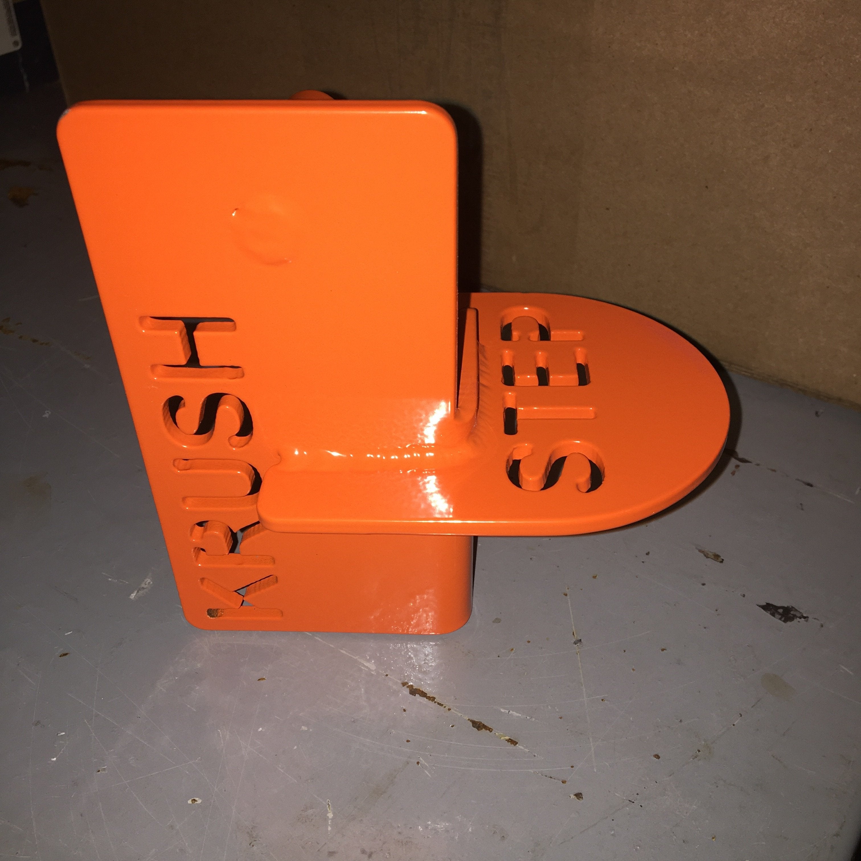 PULL-UP RIG STEP WITH GYM NAME